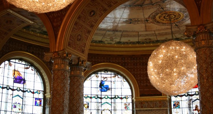 Best Museums in London - Victoria and Albert Museum